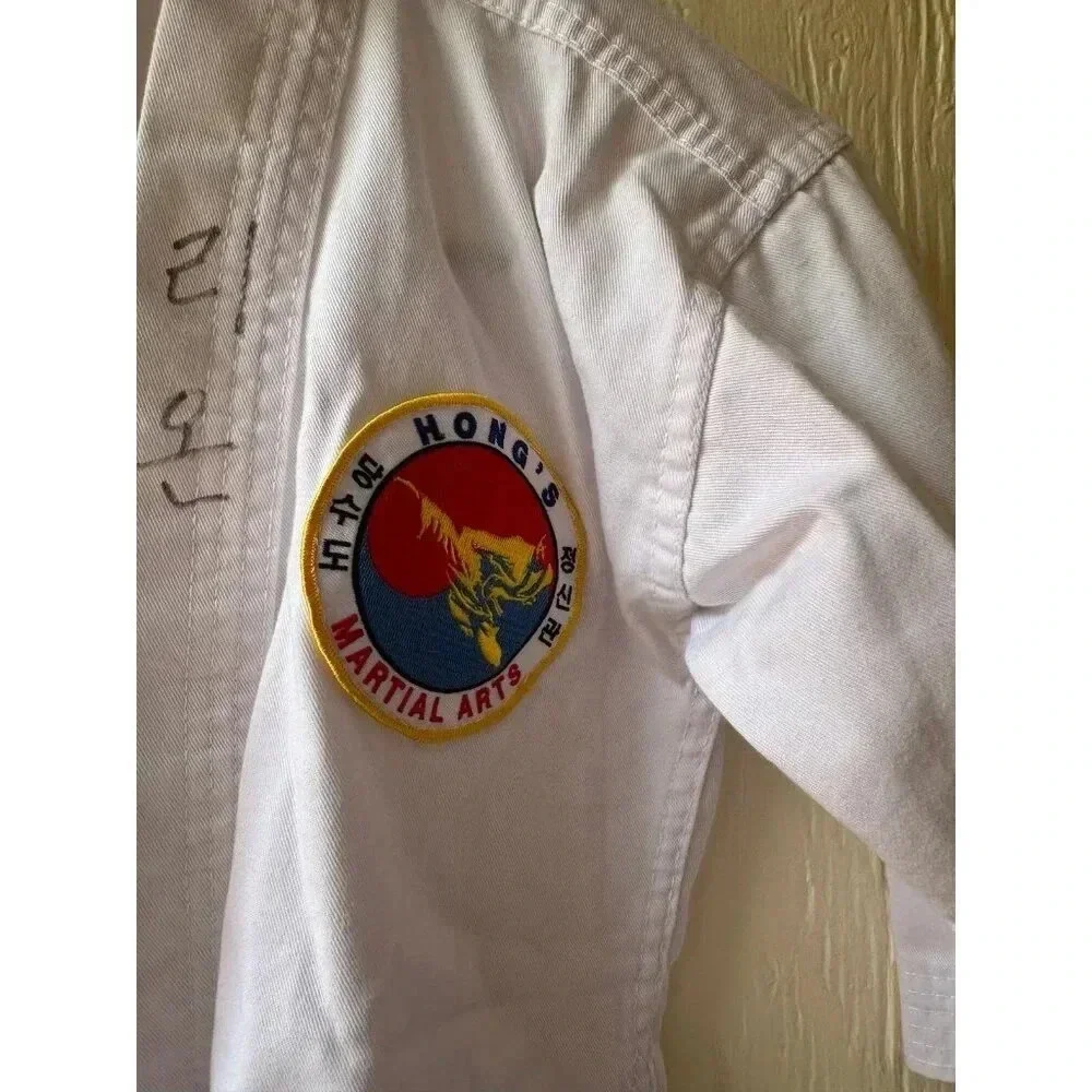 Hong’s Tang Soo Doo Karate boys size medium costume outfit